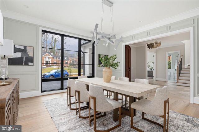 7008 ARBOR LN, Mclean, VA 22101