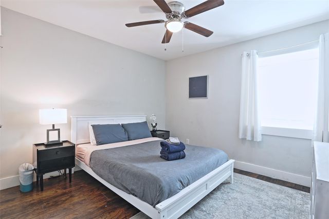 4804 West Wind TRL 102, Austin, TX 78745