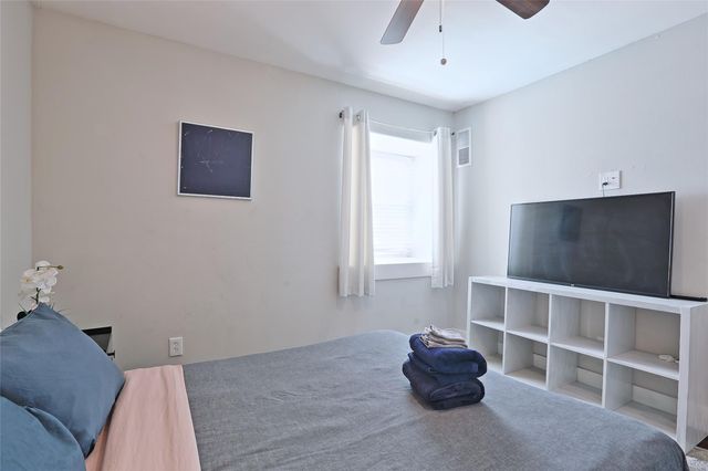 4804 West Wind TRL 102, Austin, TX 78745