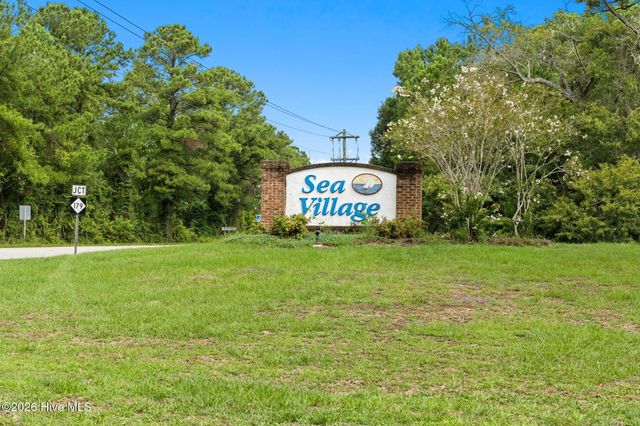 825 Usher Avenue, Shallotte, NC 28470