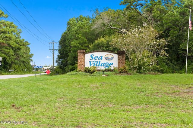 825 Usher Avenue, Shallotte, NC 28470
