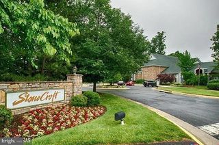 4443 FAIR STONE DR #102, Fairfax, VA 22033