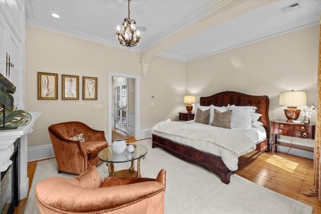 12 Auburn Street, Boston, MA 02129