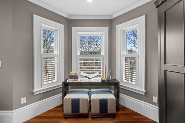 12 Auburn Street, Boston, MA 02129