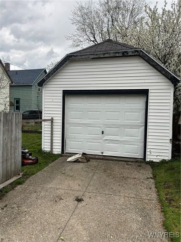 3 Hurlock Avenue, Buffalo, NY 14211