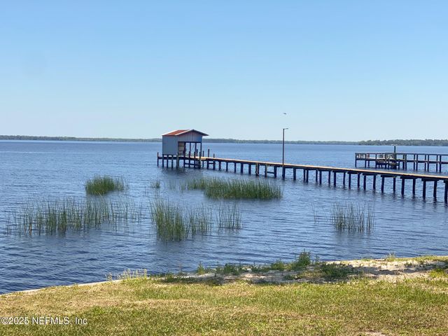 126 PIQUE Road, Crescent City, FL 32112