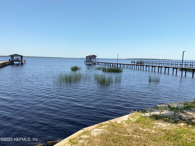 126 PIQUE Road, Crescent City, FL 32112