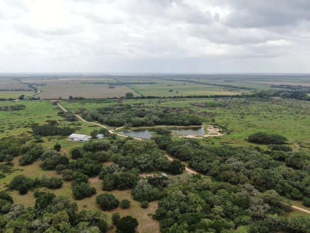 0 County Road 19, Hallettsville, TX 77964