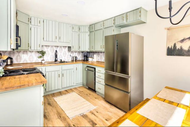 8525 Dolly Varden Avenue, Kings Beach, CA 96143