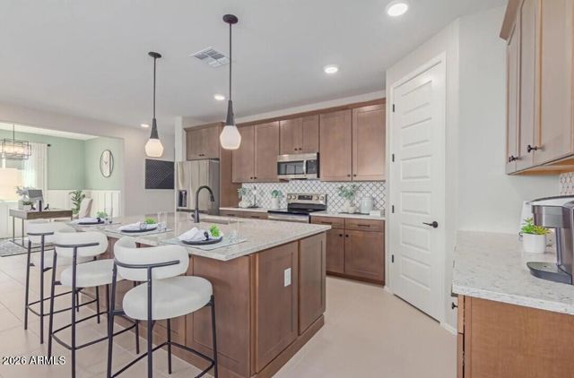18175 W AVENIDA DEL SOL Drive, Surprise, AZ 85387
