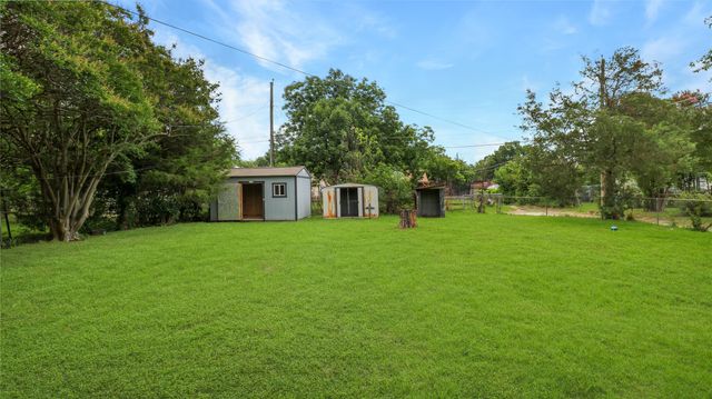 1536 Celeste, Dallas, TX 75217