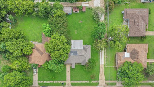 1536 Celeste, Dallas, TX 75217