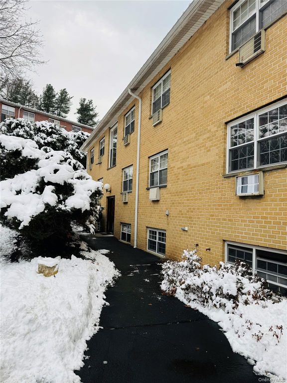 8 Dove Court 8B, Croton-on-hudson, NY 10520 — photo 2