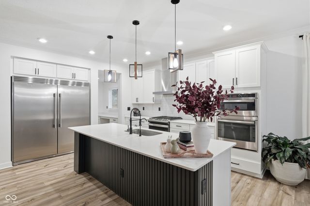 16565 Bigstone Drive, Fishers, IN 46040