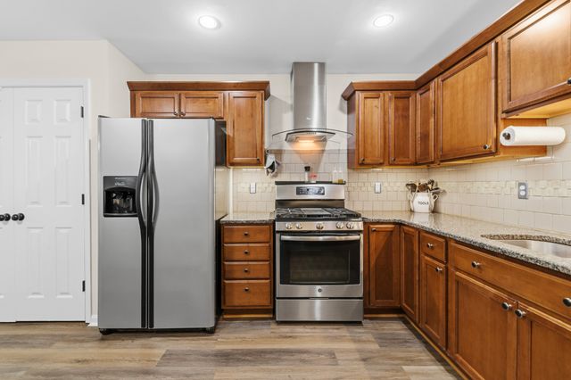 463 White Oak Trl, Spring Hill, TN 37174