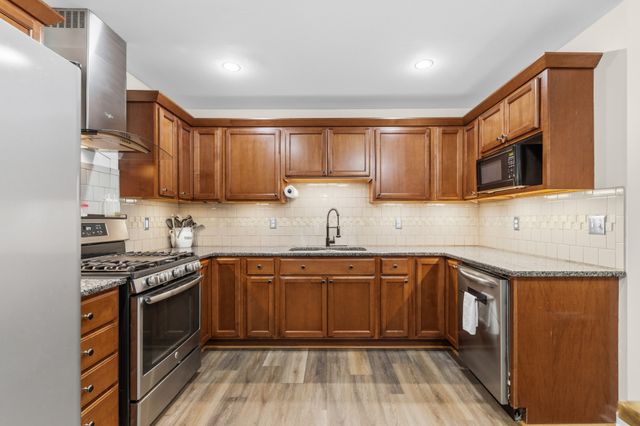 463 White Oak Trl, Spring Hill, TN 37174