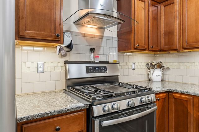 463 White Oak Trl, Spring Hill, TN 37174