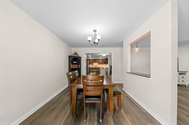 463 White Oak Trl, Spring Hill, TN 37174