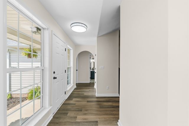 463 White Oak Trl, Spring Hill, TN 37174