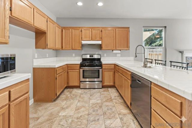 793 Fulton Rd, San Marcos, CA 92069