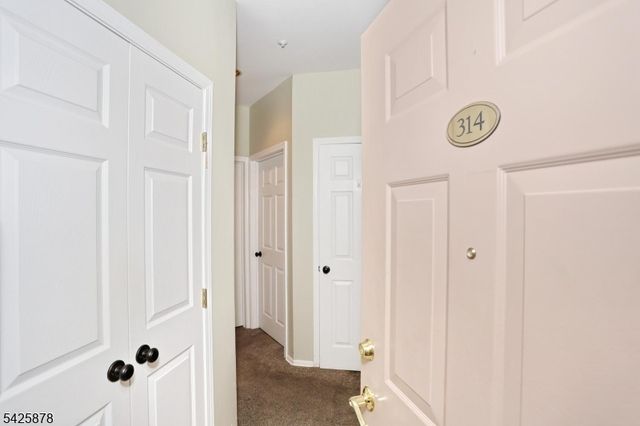 1314 Richmond Rd 314, West Milford Twp., NJ 07480