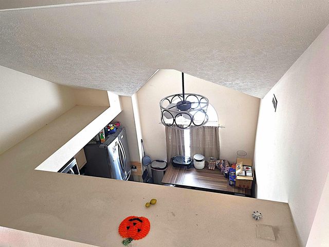 10028 Galleon Court, Evansville, IN 47725