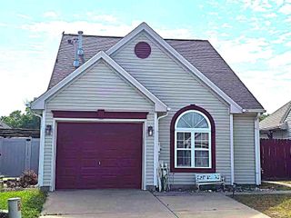 10028 Galleon Court, Evansville, IN 47725