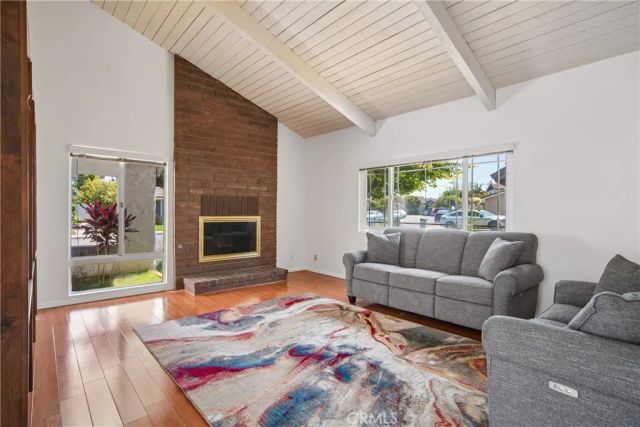 19 Woodrush, Irvine, CA 92604