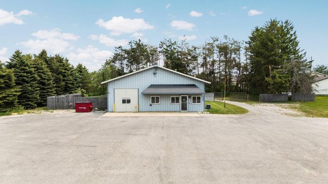 2443 S Otsego Avenue, Gaylord, MI 49735