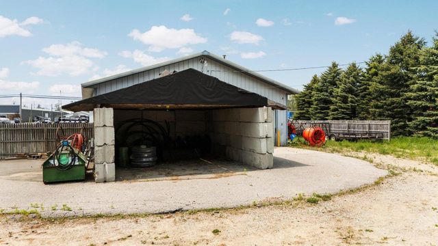 2443 S Otsego Avenue, Gaylord, MI 49735