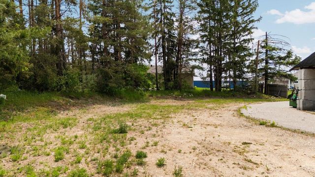 2443 S Otsego Avenue, Gaylord, MI 49735