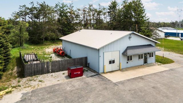 2443 S Otsego Avenue, Gaylord, MI 49735