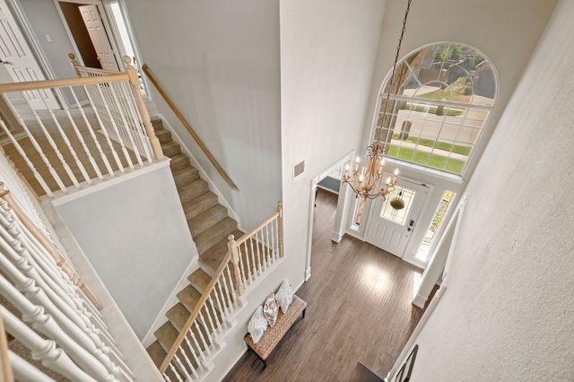 417 Shade Tree Circle, Hurst, TX 76054