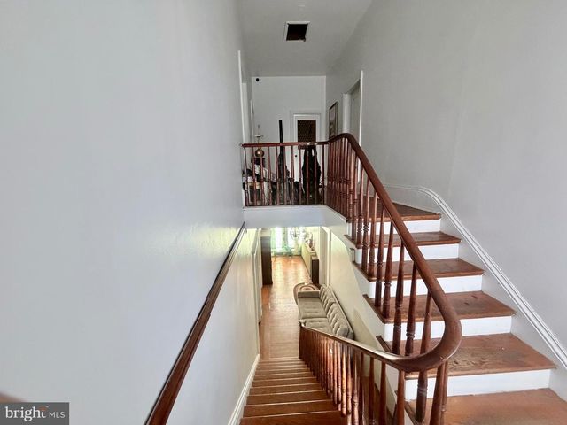 95 MILL ST, Mount Holly, NJ 08060