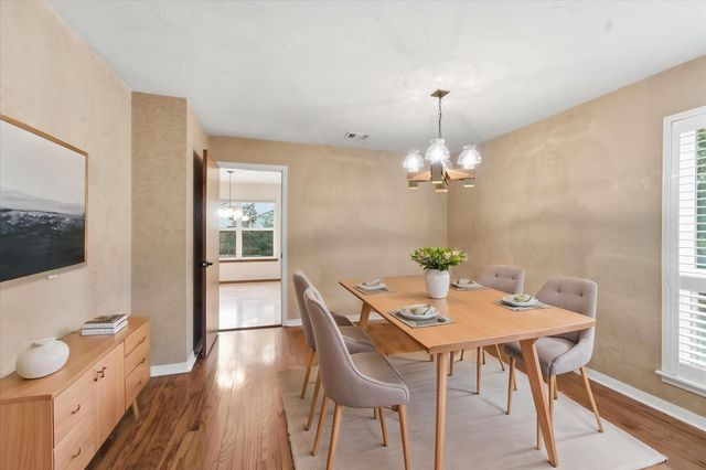 2 Rambling Wood Court, The Woodlands, TX 77380
