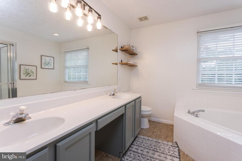 Image 19 of property listing at 2140 KYLE GREEN RD, Abingdon, MD 21009