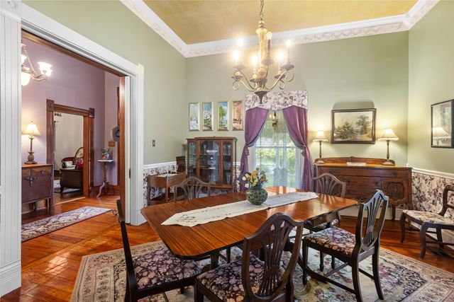 303 W Market Street, Honey Grove, TX 75446