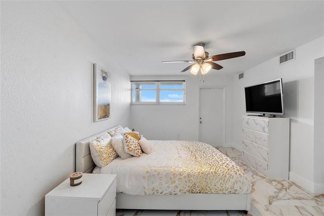 3100 NE 49th Street 807, Fort Lauderdale, FL 33308