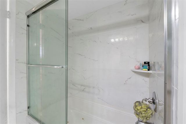 3100 NE 49th Street 807, Fort Lauderdale, FL 33308