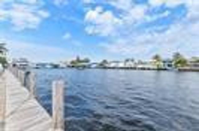 3100 NE 49th Street 807, Fort Lauderdale, FL 33308