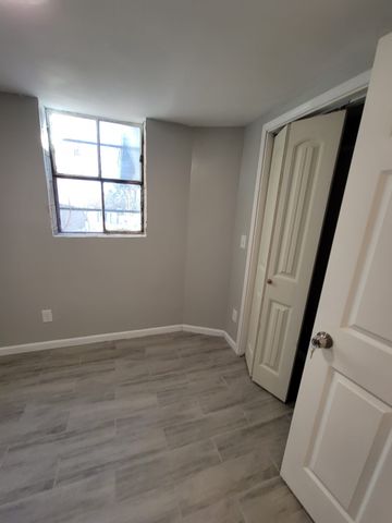 353 Elysian Fields Rd B, Nashville, TN 37211