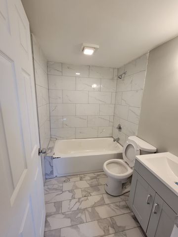 353 Elysian Fields Rd B, Nashville, TN 37211