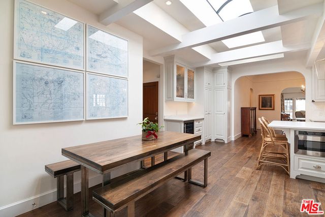 106 N Citrus Avenue, Los Angeles, CA 90036