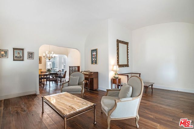 106 N Citrus Avenue, Los Angeles, CA 90036