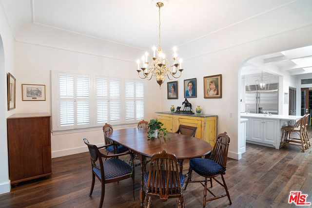 106 N Citrus Avenue, Los Angeles, CA 90036