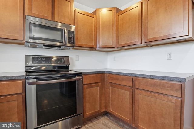 1486 NEW CHESTER RD, New Oxford, PA 17350