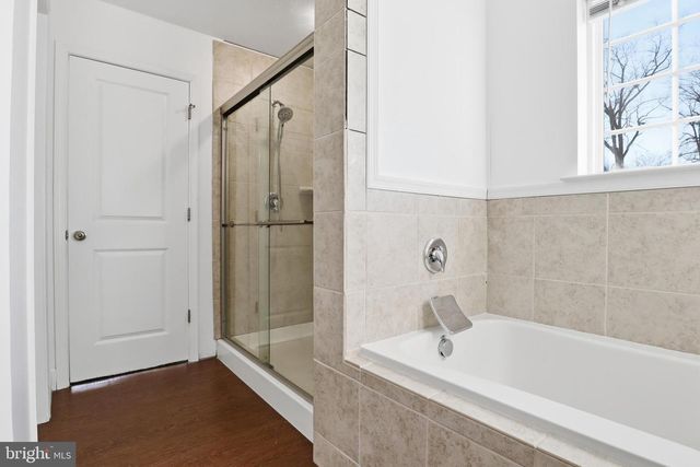 1486 NEW CHESTER RD, New Oxford, PA 17350