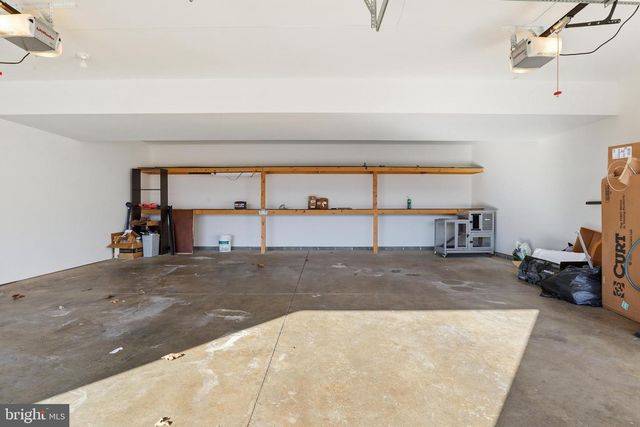 1486 NEW CHESTER RD, New Oxford, PA 17350