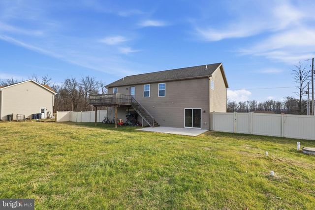 1486 NEW CHESTER RD, New Oxford, PA 17350