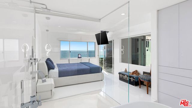 22548 Pacific Coast Highway 203, Malibu, CA 90265